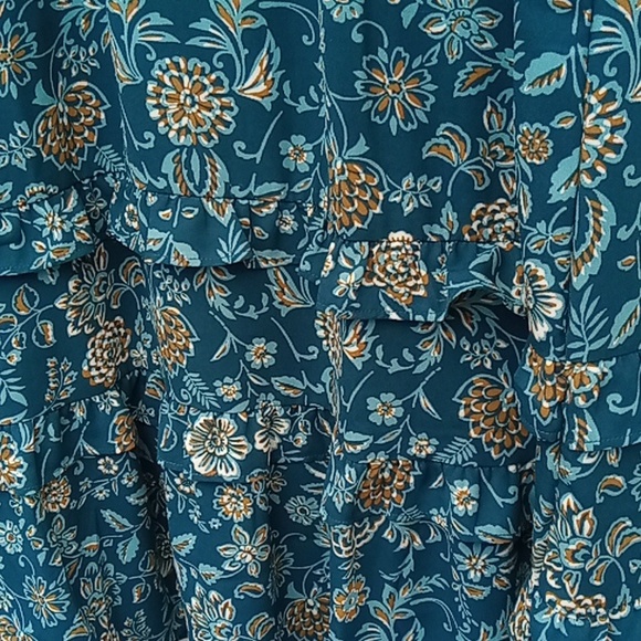 The Pioneer Woman Floral Drass - Picture 7 of 16